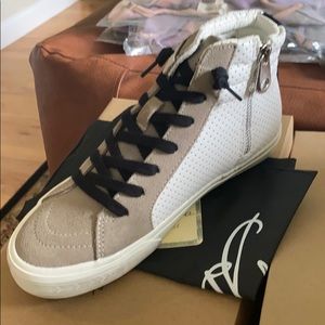 gadol high top sneaker